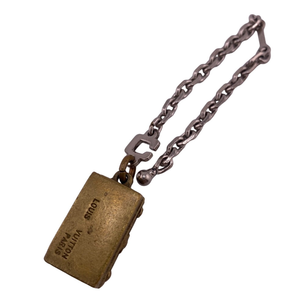 Louis Vuitton Key Ring Model Number Unknown Metal Gold Trunk Motif