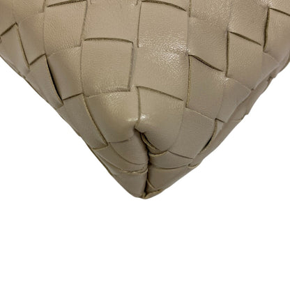 Bottegaveneta Shoulder Bag Leather Beige Pouch Drawstring Intrecciato Women
