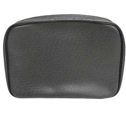 Louis Vuitton Business Bag M30212 Leather Black Taiga Truth Cracking Tat Gm