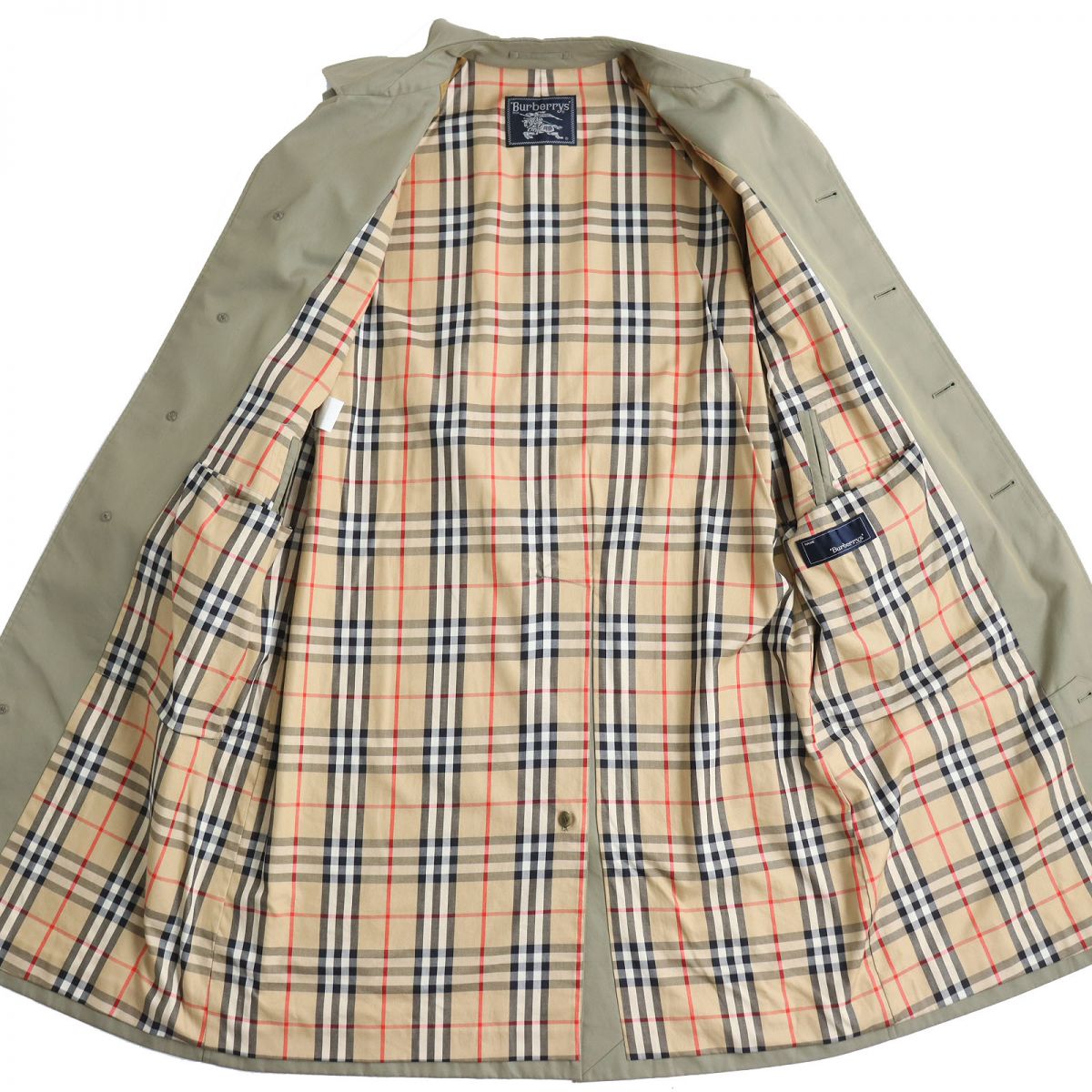 Burberry Stainless Collar Coat Outer
