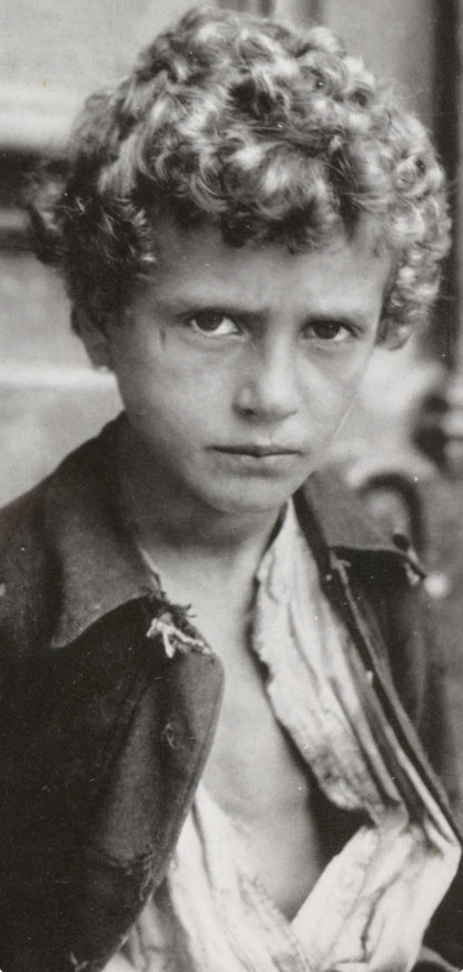 Alfred Stieglitz, Venetian Boy, Alfred Stieglitz Memorial Portfolio 1864-1946, Halftone Photograph