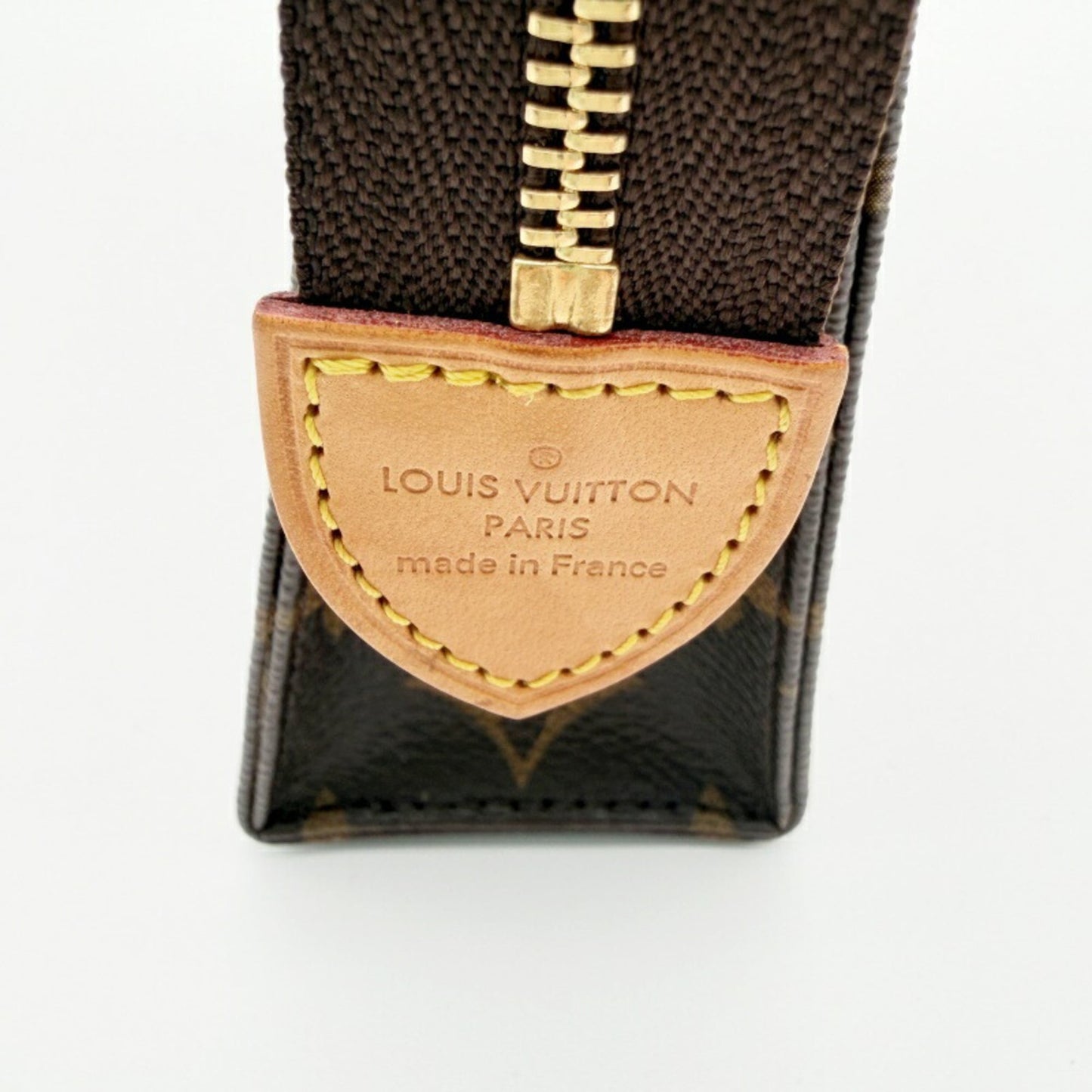 Vuitton Pochette Monogram Louis
