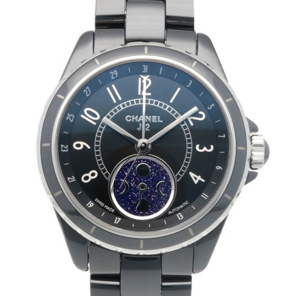 Wristwatch by Chanel