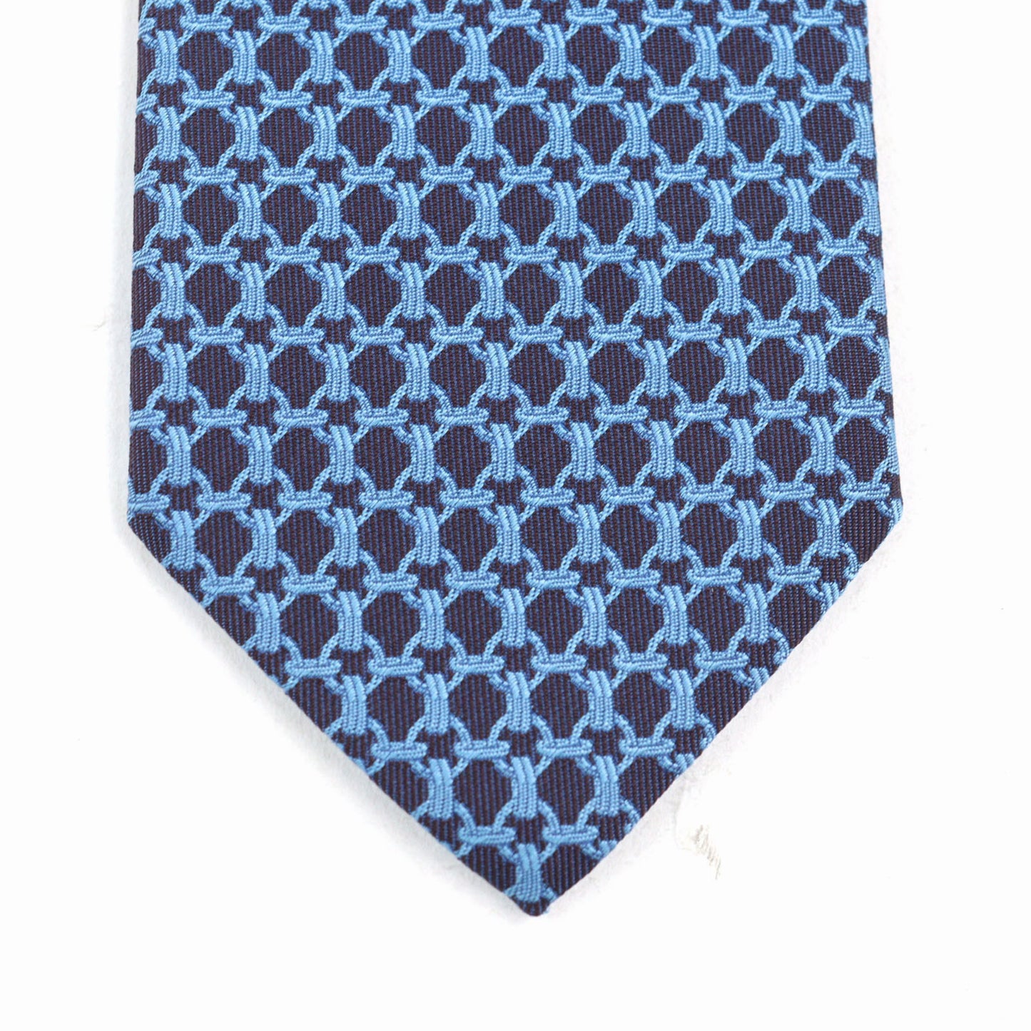 Silk cravat by Hermes