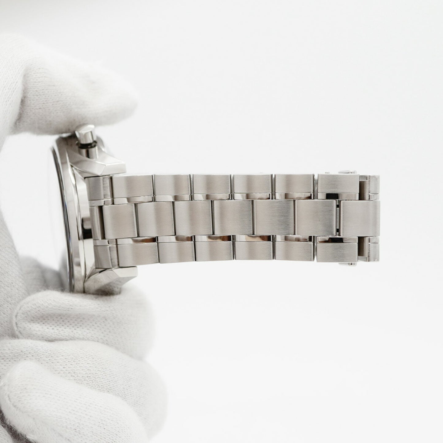 Wristwatch by Tag Heuer