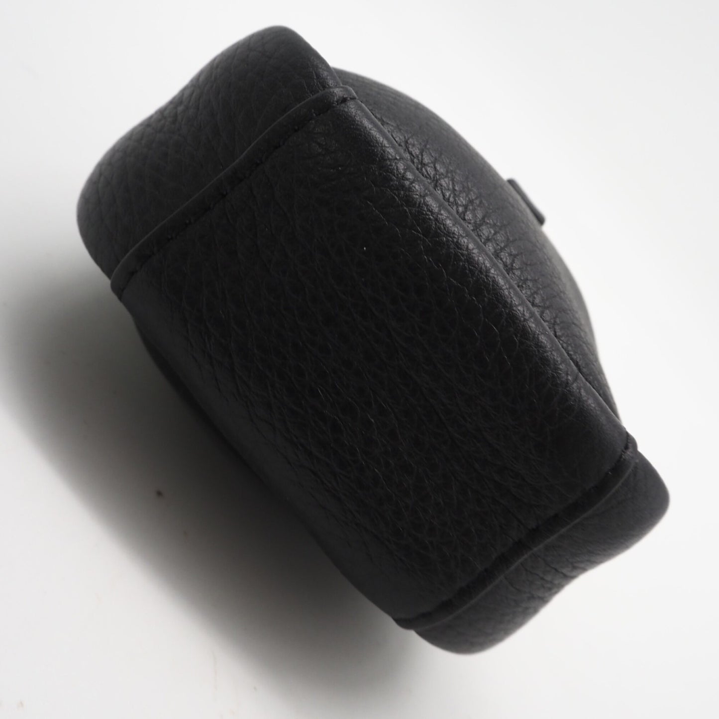 YVES SAINT LAURENT Pouch Leather