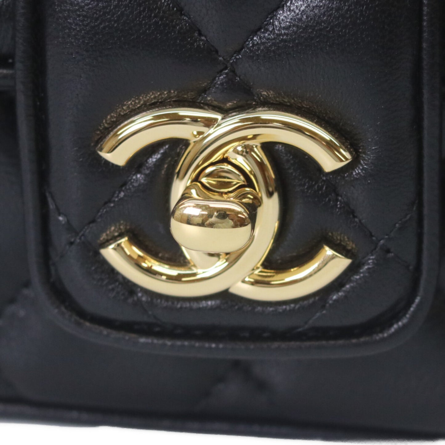 Chanel bag leather shoulder