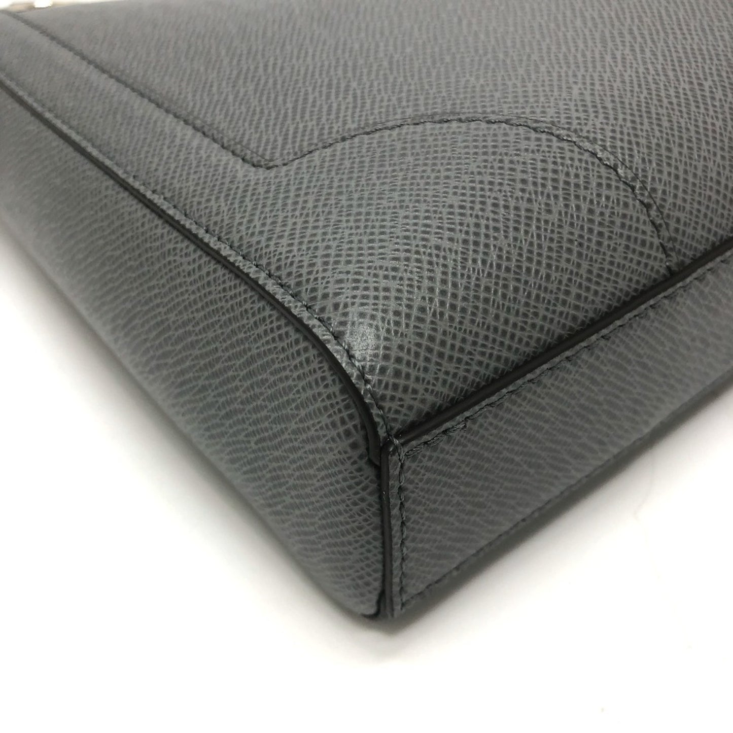 Taiga Leather Louis Vuitton Briefcase