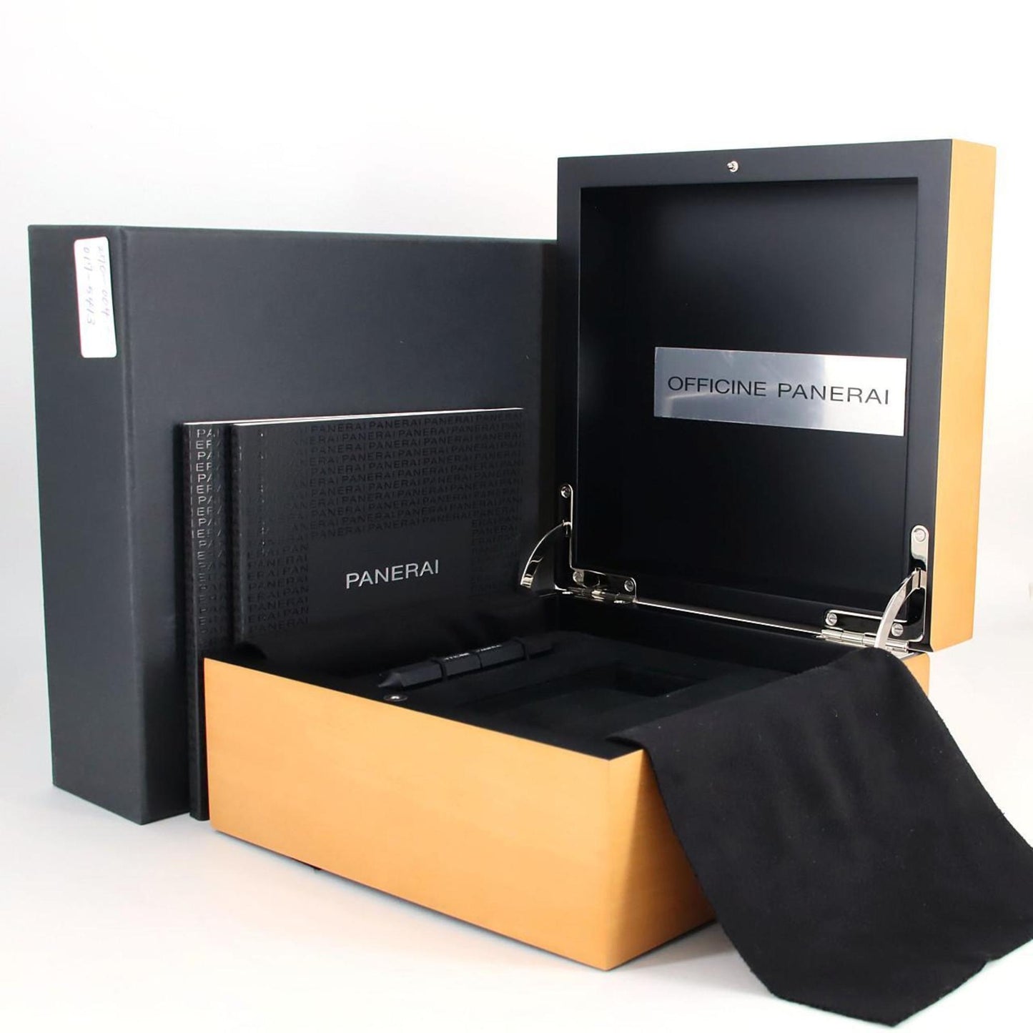 Wristwatch by Panerai
