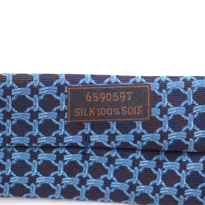 Silk cravat by Hermes