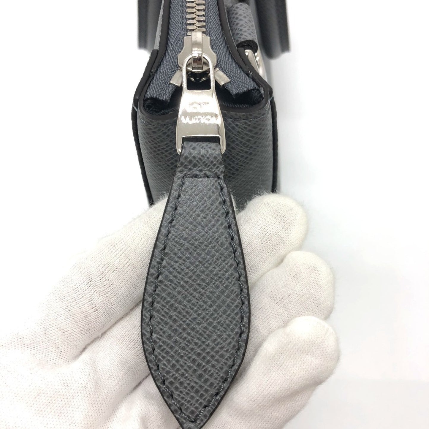 Taiga Leather Louis Vuitton Briefcase