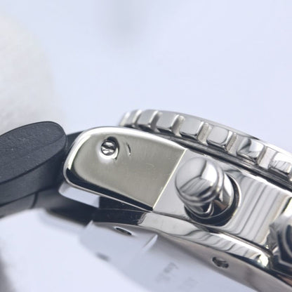 Wristwatch from Chaumet