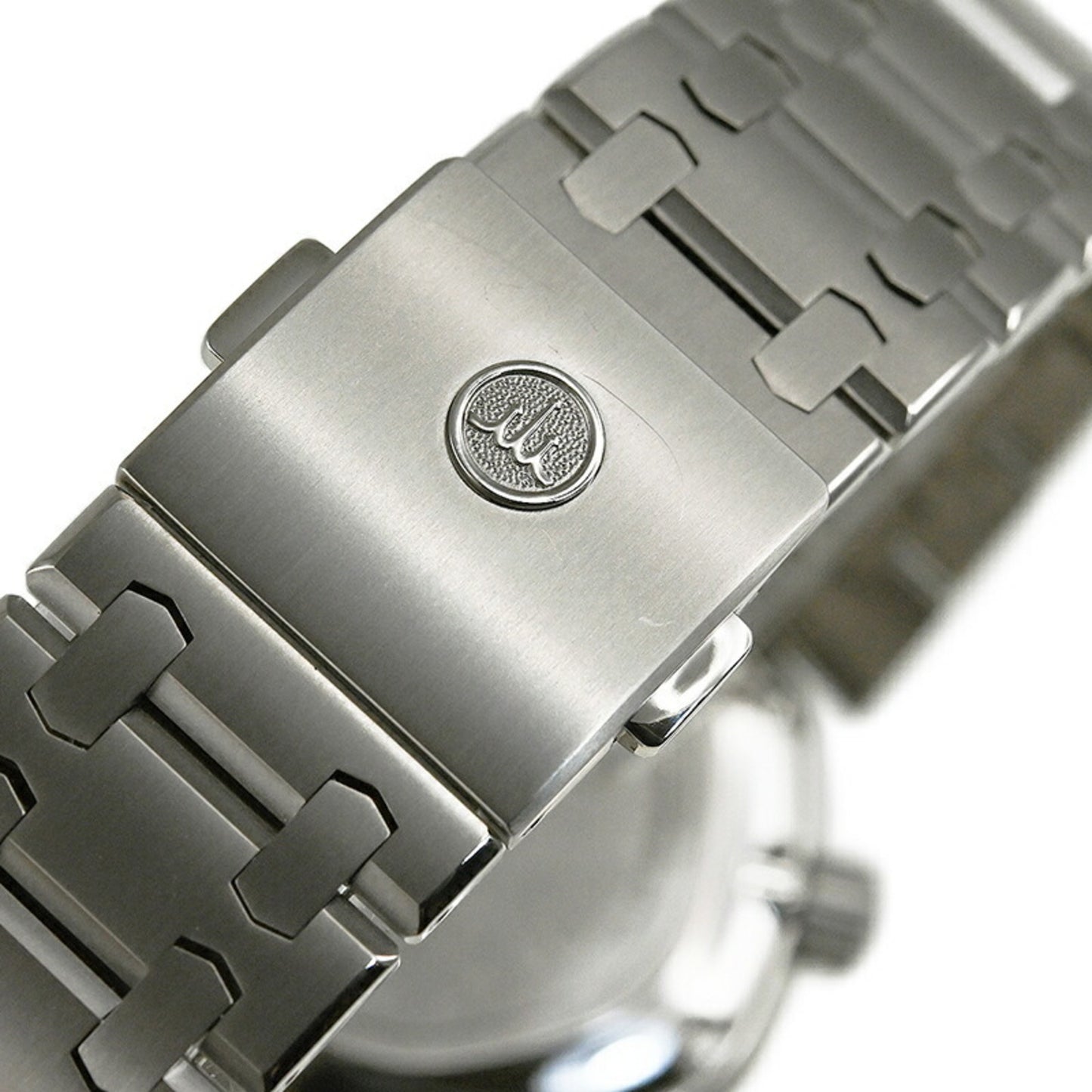 Wristwatch by Seiko