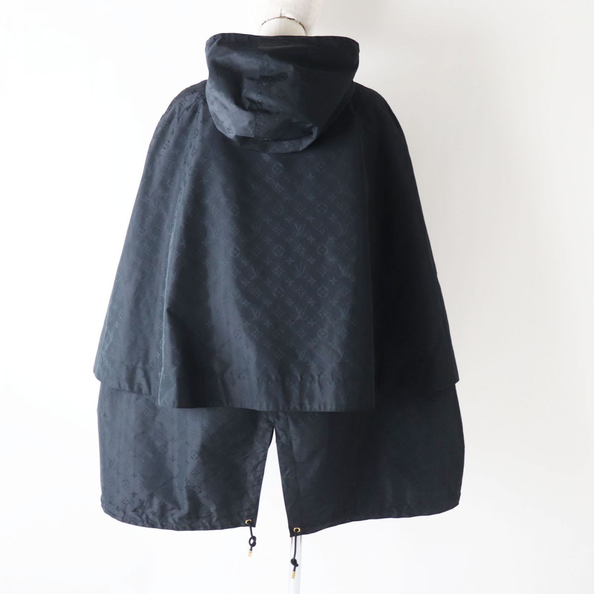 Louis Vuitton Poncho Outer