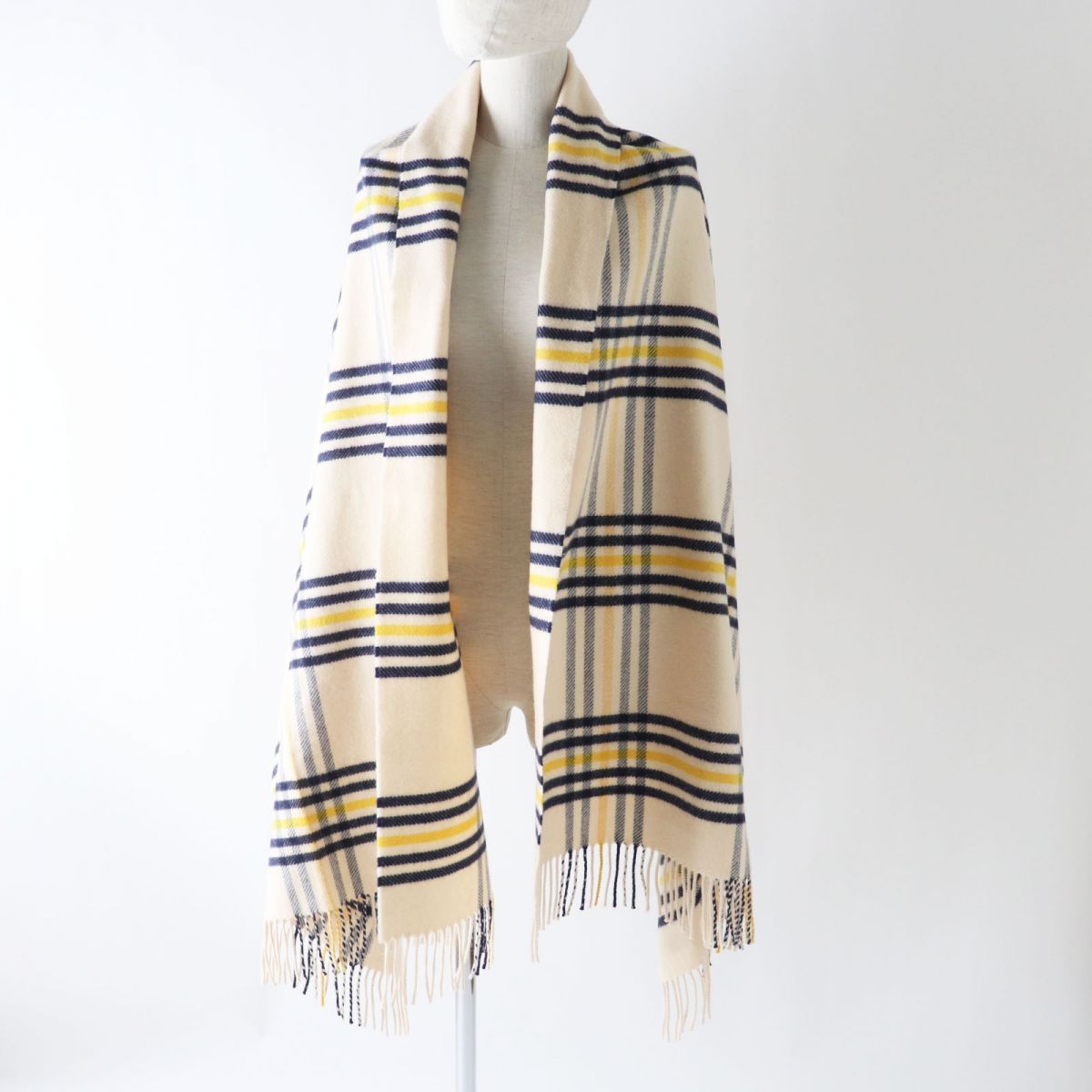 Hermes Scarf Image Reference Light Beige X Navy X Yellow<Br>
Check Pattern Women