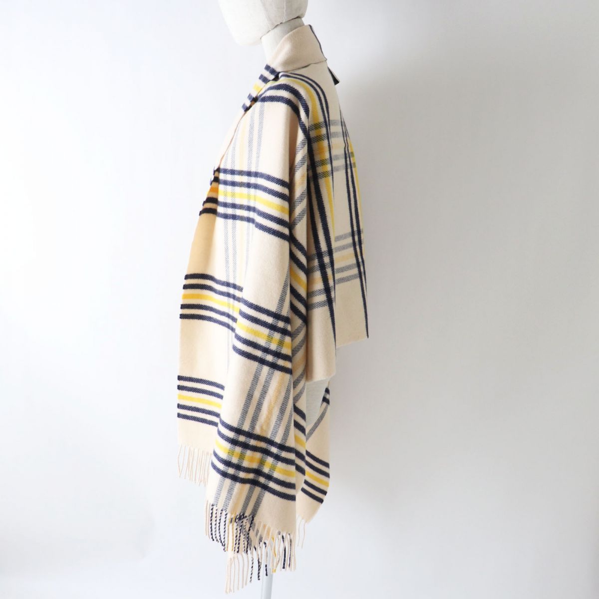 Hermes Scarf Image Reference Light Beige X Navy X Yellow<Br>
Check Pattern Women