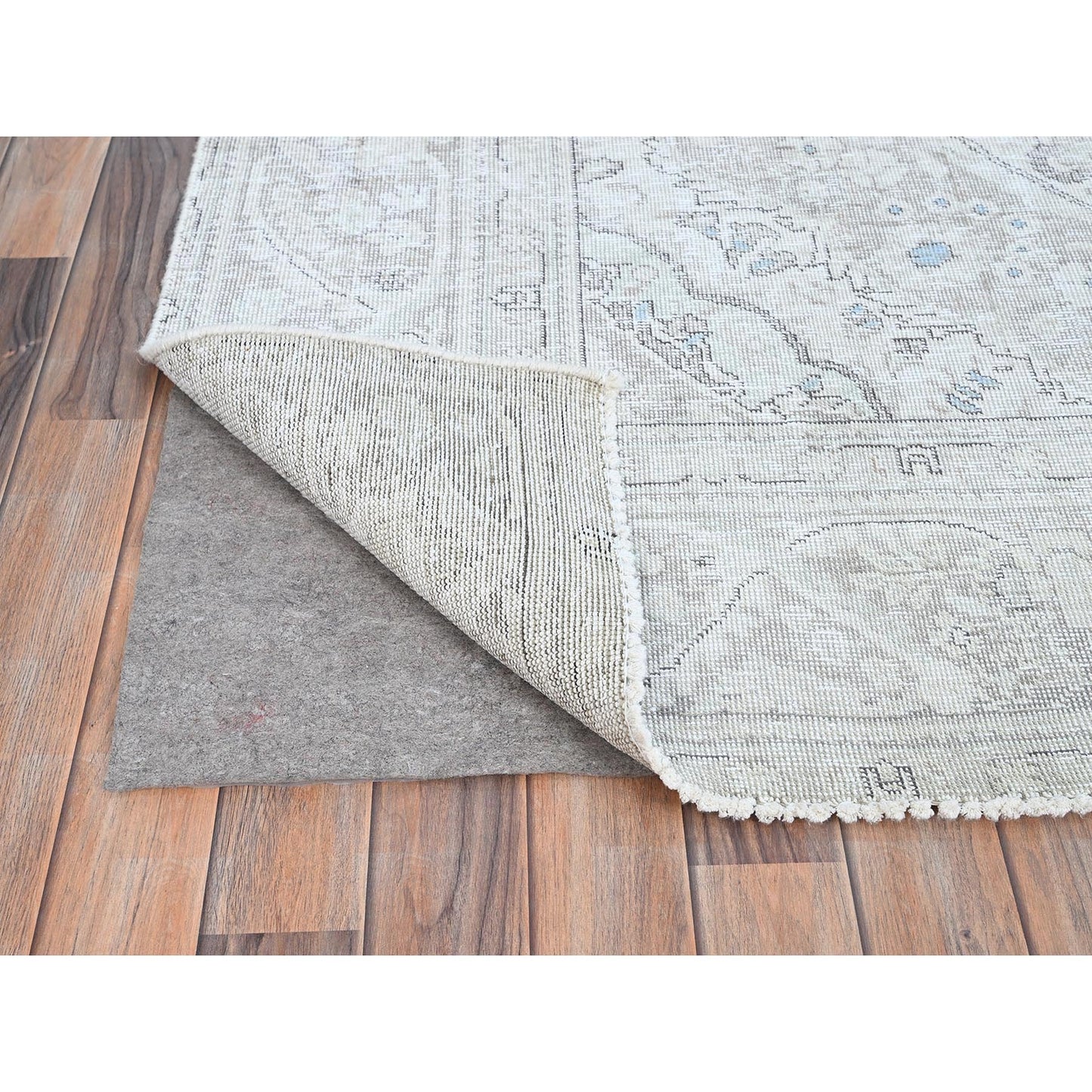 7'8"X10'4" White Wool Excellent Condition Sheared Low Oriental Rug