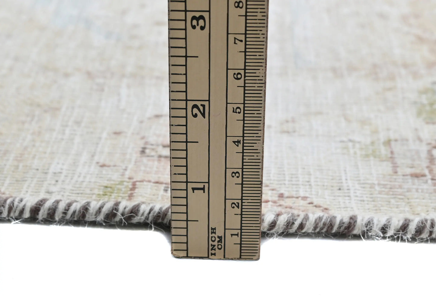 Muted Cream Floral Design Semi-Antique 2'6X2'11 Oriental Rug