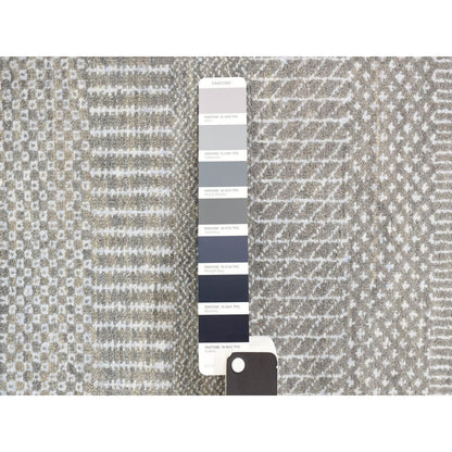2'7"X8' Gray Modern Grass Design Wool And Silk Hand Knotted Runner Rug