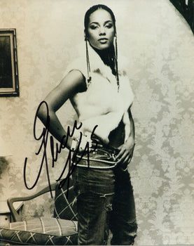 Alicia Keys Autographed 8X10 Photo