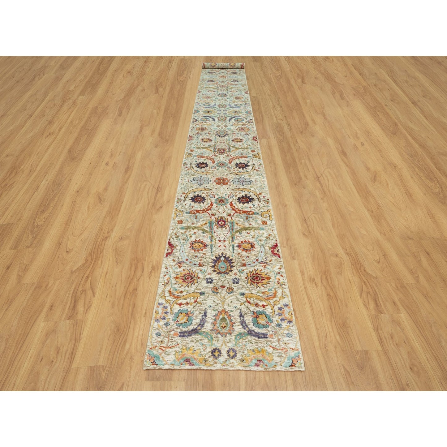 2'7"X18' Wimborne White Hand Knotted Wool And Silk Sickle Design Rug