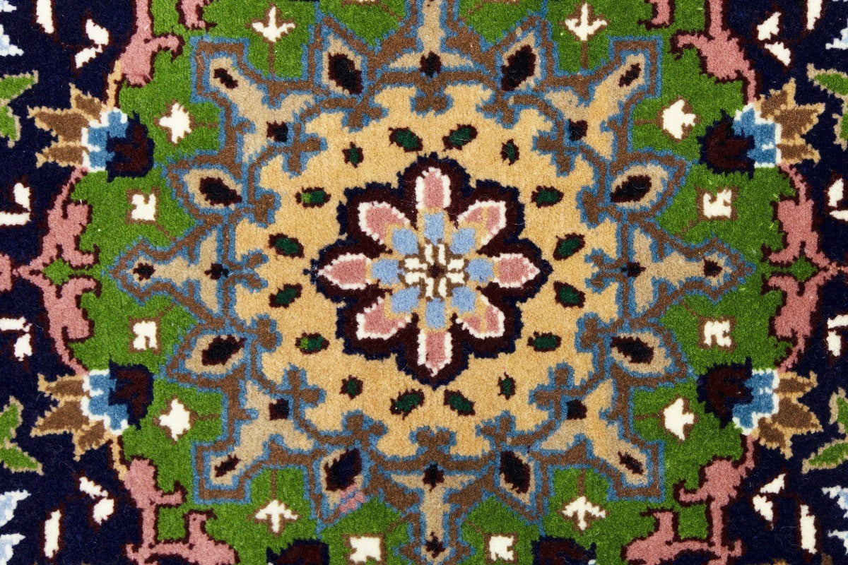 Hand-knotted classic floral medallion rug oriental bedroom carpet