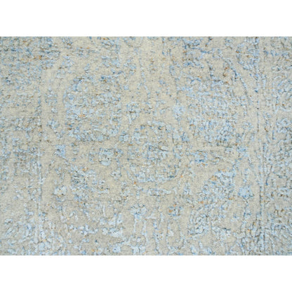 2'6"X12' Gray Wool And Silk Jacquard Hand Loomed Tebraz Runner Rug