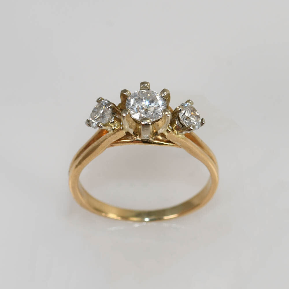 14K Yellow Gold 3 Diamond Ring, .85Tdw, 3.3G