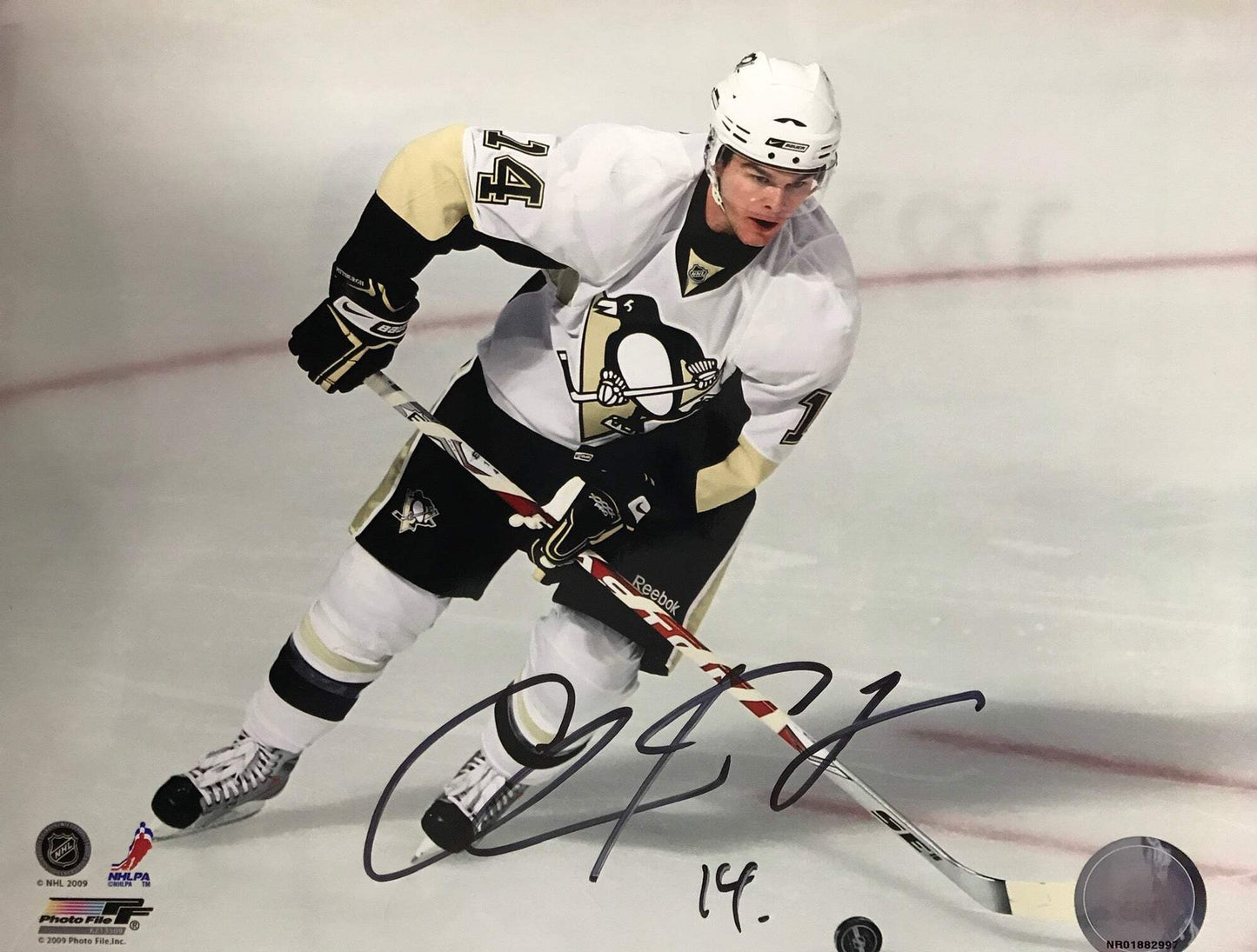 Chris Kunitz Autographed 8X10 Photo Pittsburgh