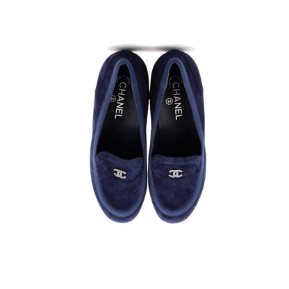 Chanel Women'S Cc Loafers Suede