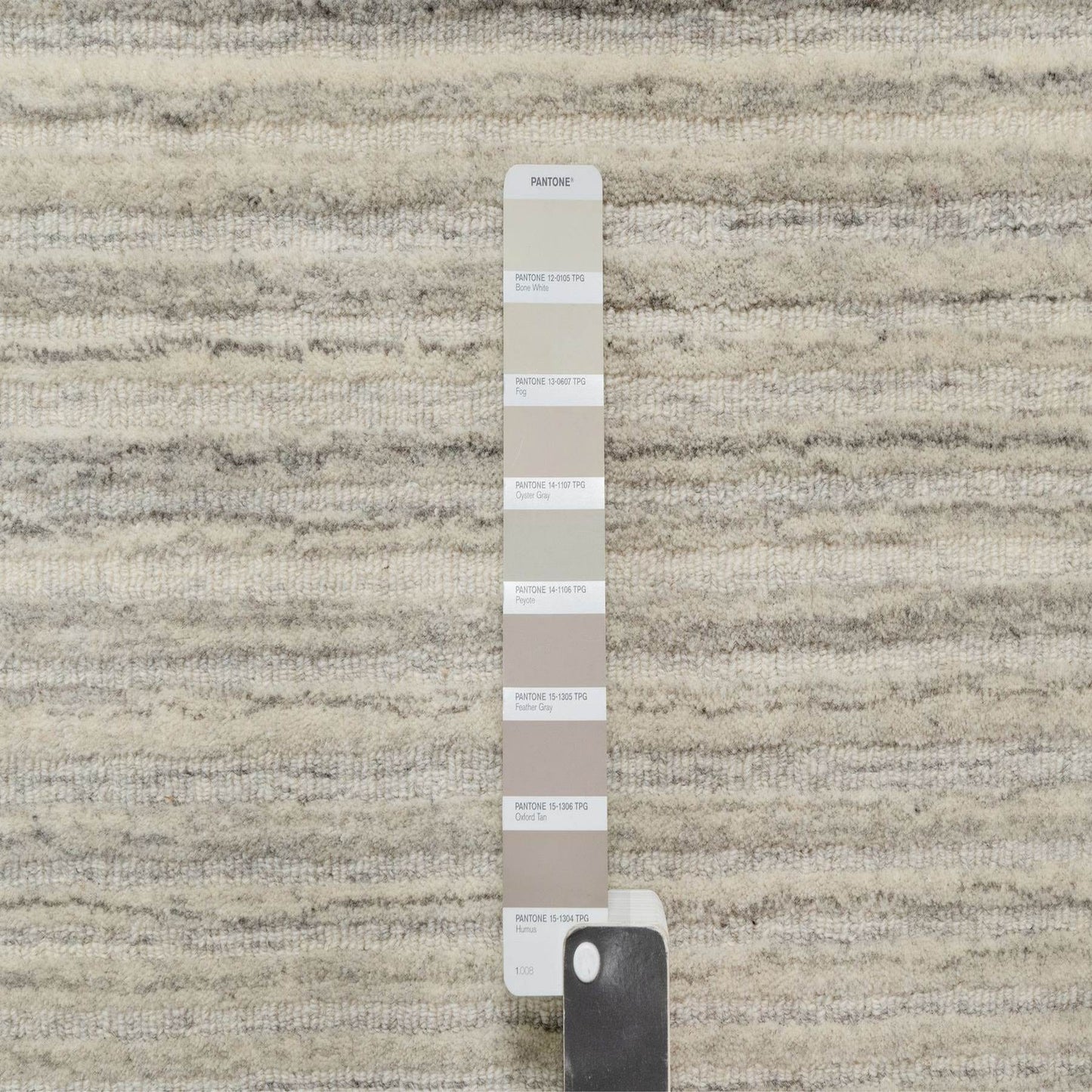 2'6"X10' Beige Plain Modern Design Undyed All Wool Hand Loomed Runner Rug