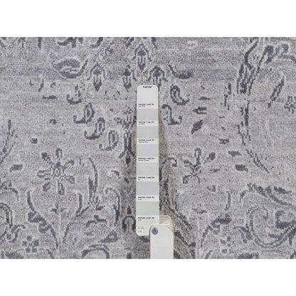 4'X5'10" Cloud Gray Wool And Silk Rug Damask Design Hand Knotted Oriental