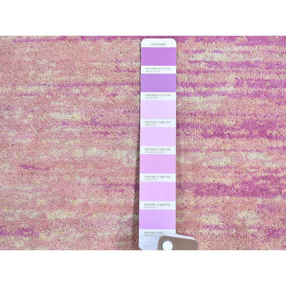 3'1"X5'4" Hand Knotted Pink Thick And Plush Wool Only Ombre Design Rug