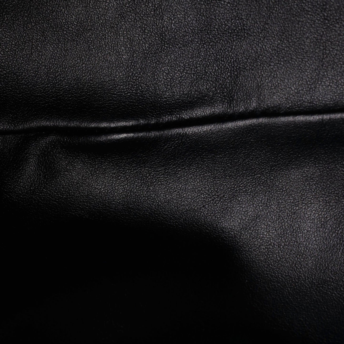 Bottega Veneta The Chain Pouch Leather