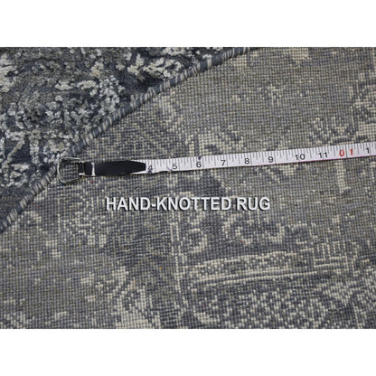 4'X4' Round Gray Wool And Pure Silk Jewellery Design Hand Knotted Rug