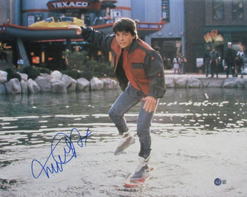 Michael J Fox Back To The Future Signed/Autographed 16X20 Photo Beckett 162832