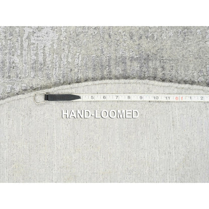 Rug 6'x6' Hand Loomed Wool and Silk Gray Fine Jacquard Round