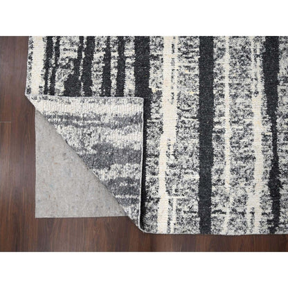 8'3"X10' Black And Ivory Modern Design Organic Wool Oriental Rug