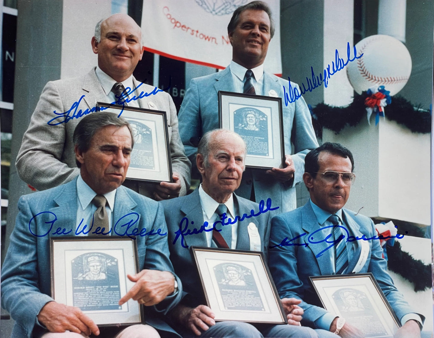 Harmon Killebrew Don Drysdale Pee Wee Reese Rick Ferrell & Luis Aparicio Signed