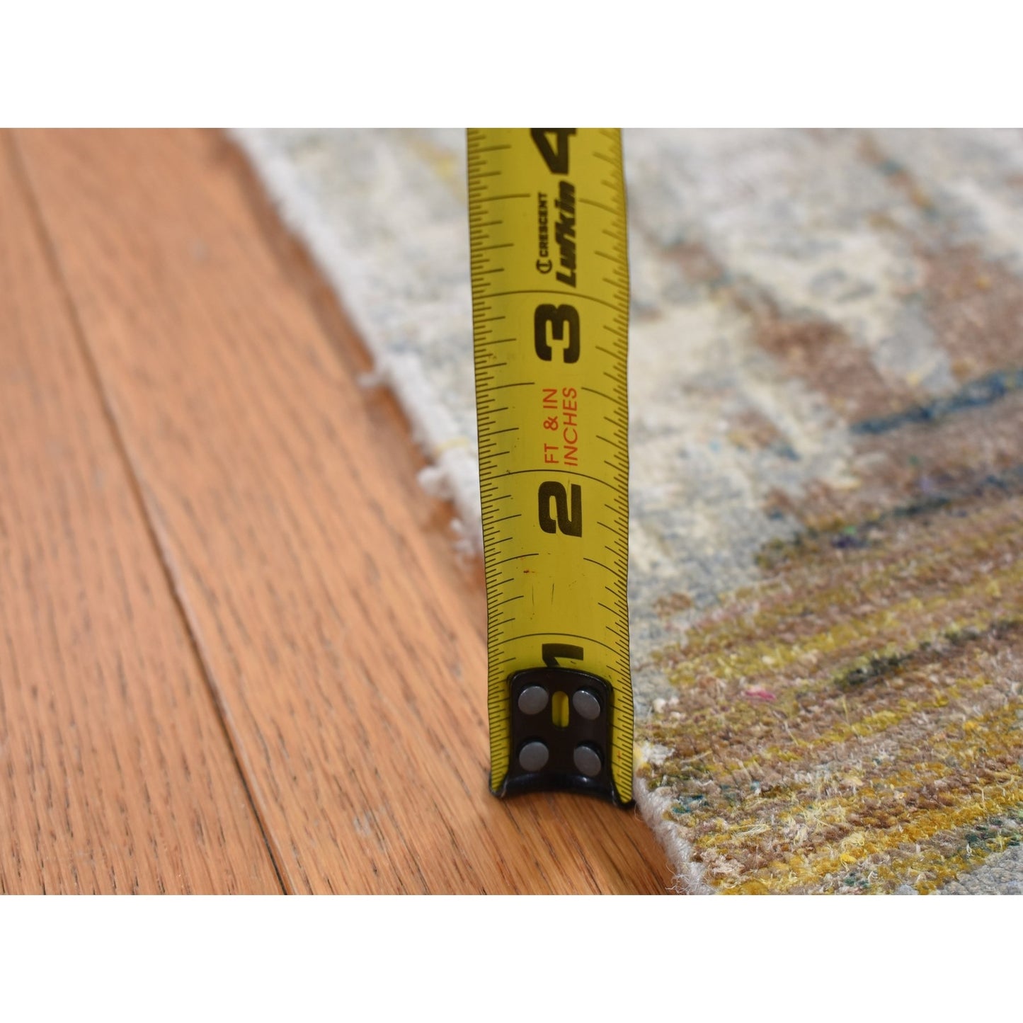 2'5"X8' Medium Gray The Cardiac Sari Silk With Wool Handmade Runner Rug