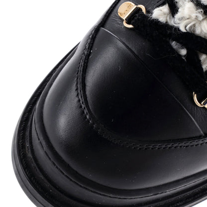 Chanel Women'S Cc Lace-Up Winter Boots Leather And Shearling
