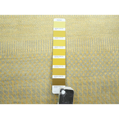 7'10"X7'10" Yellow Modern Grass Design Hand Knotted Wool-Silk Round Rug