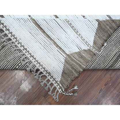 10'X14'5" Daisy White Hand Knotted Horizontal Line Pattern Moroccan Rug