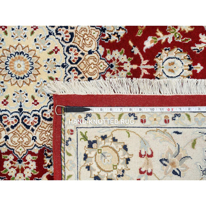 6'X6' Red Nain Flower Design 250 Kpsi Pure Wool Hand Knotted Square Rug