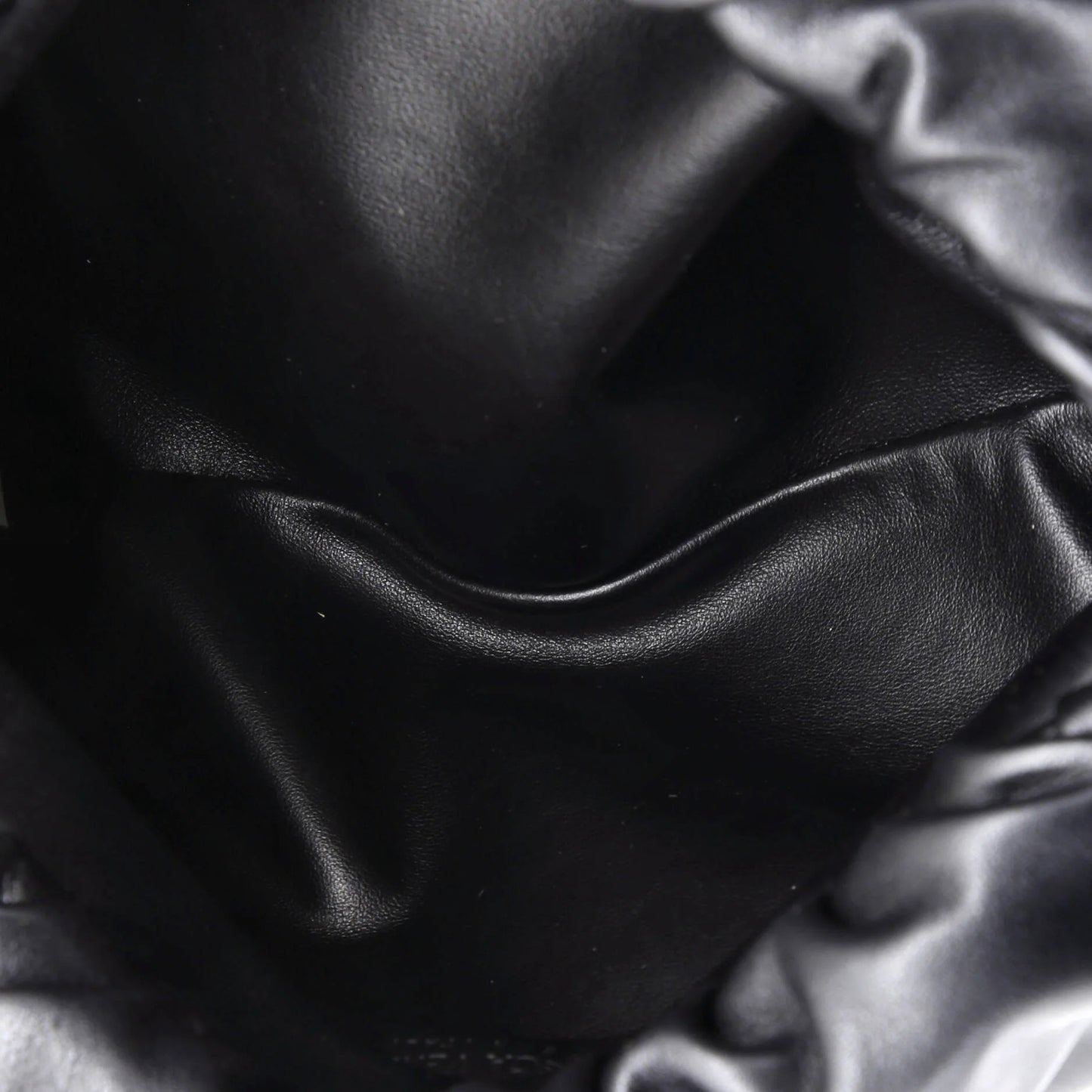 Bottega Veneta The Chain Pouch Leather