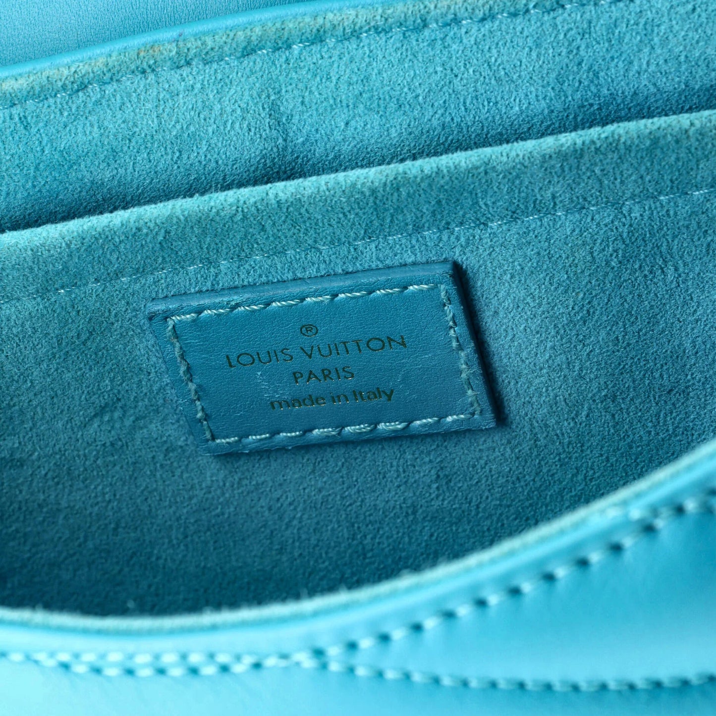 Louis Vuitton New Wave Chain Bag Quilted Leather Mm