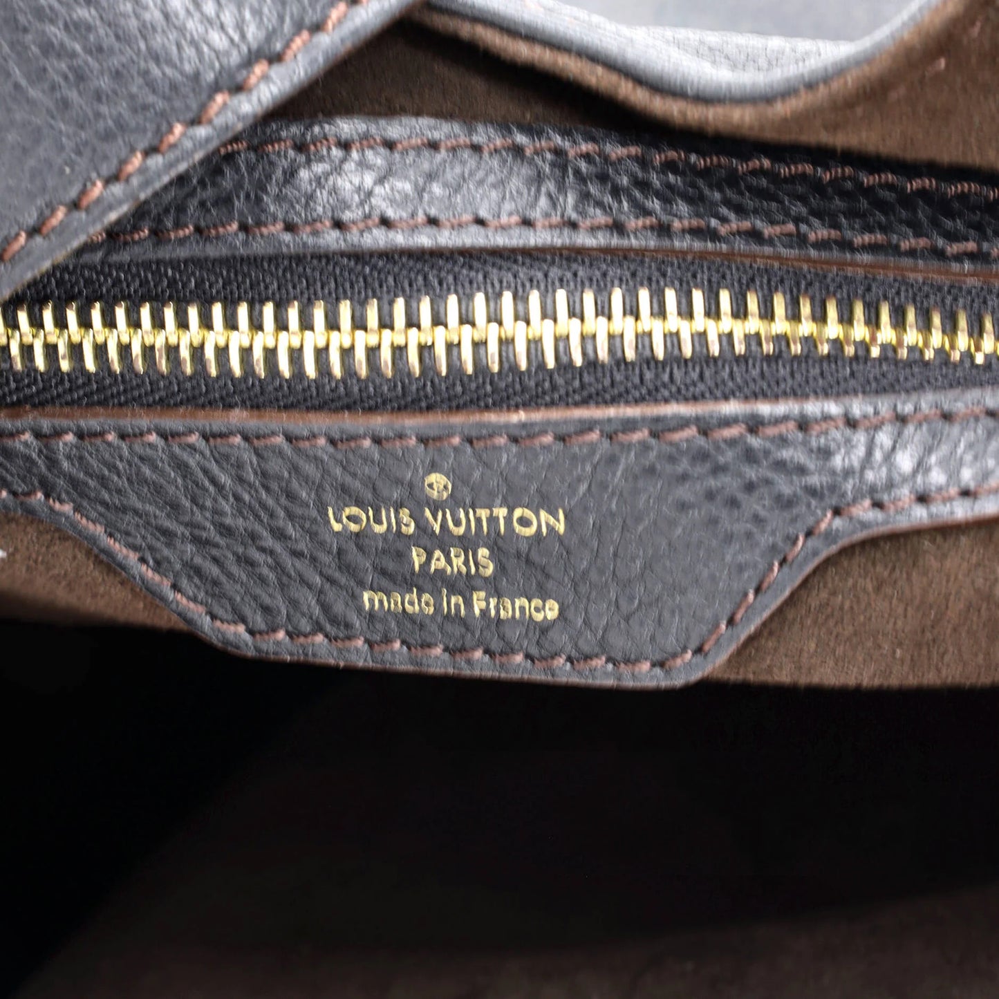 Louis Vuitton L Hobo Mahina Leather