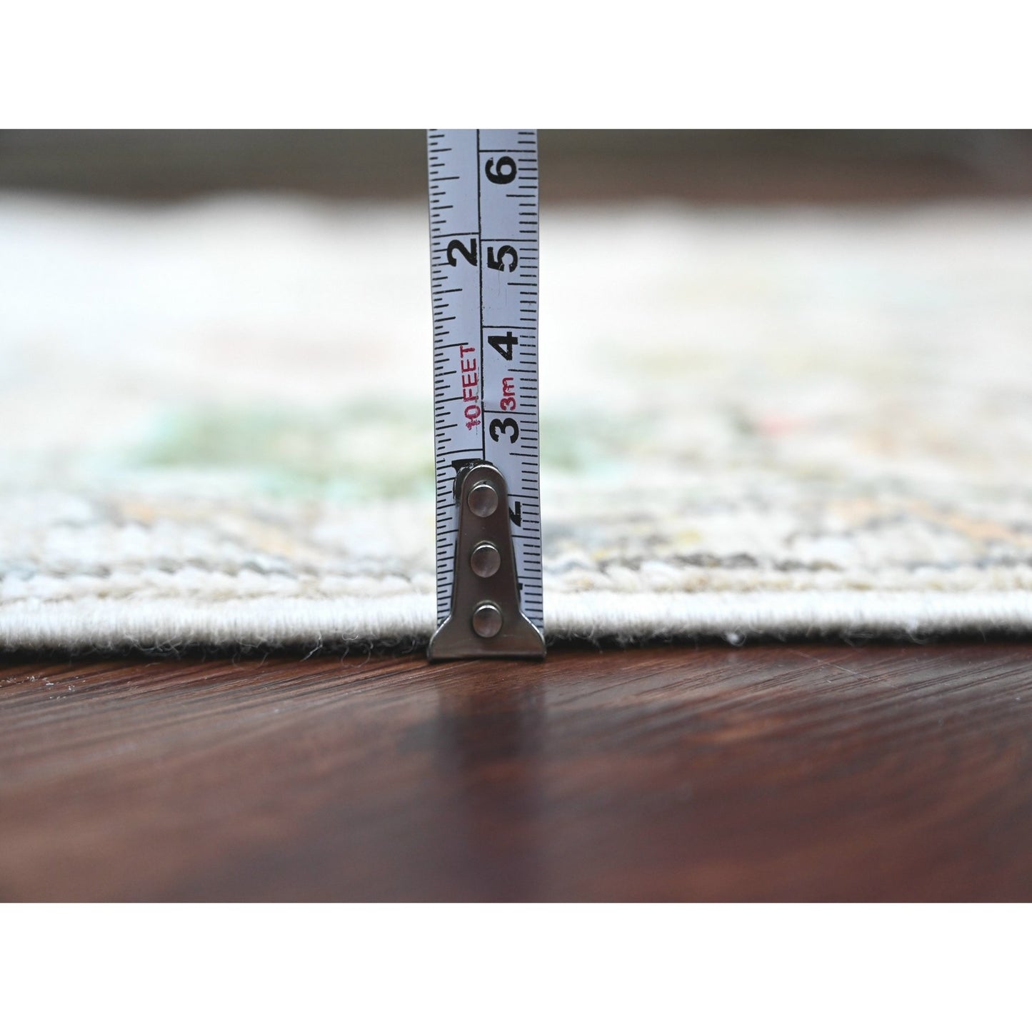 2'X3' White Afghan Angora Oushak Leaf Pattern Hand Knotted Wool Mat Rug