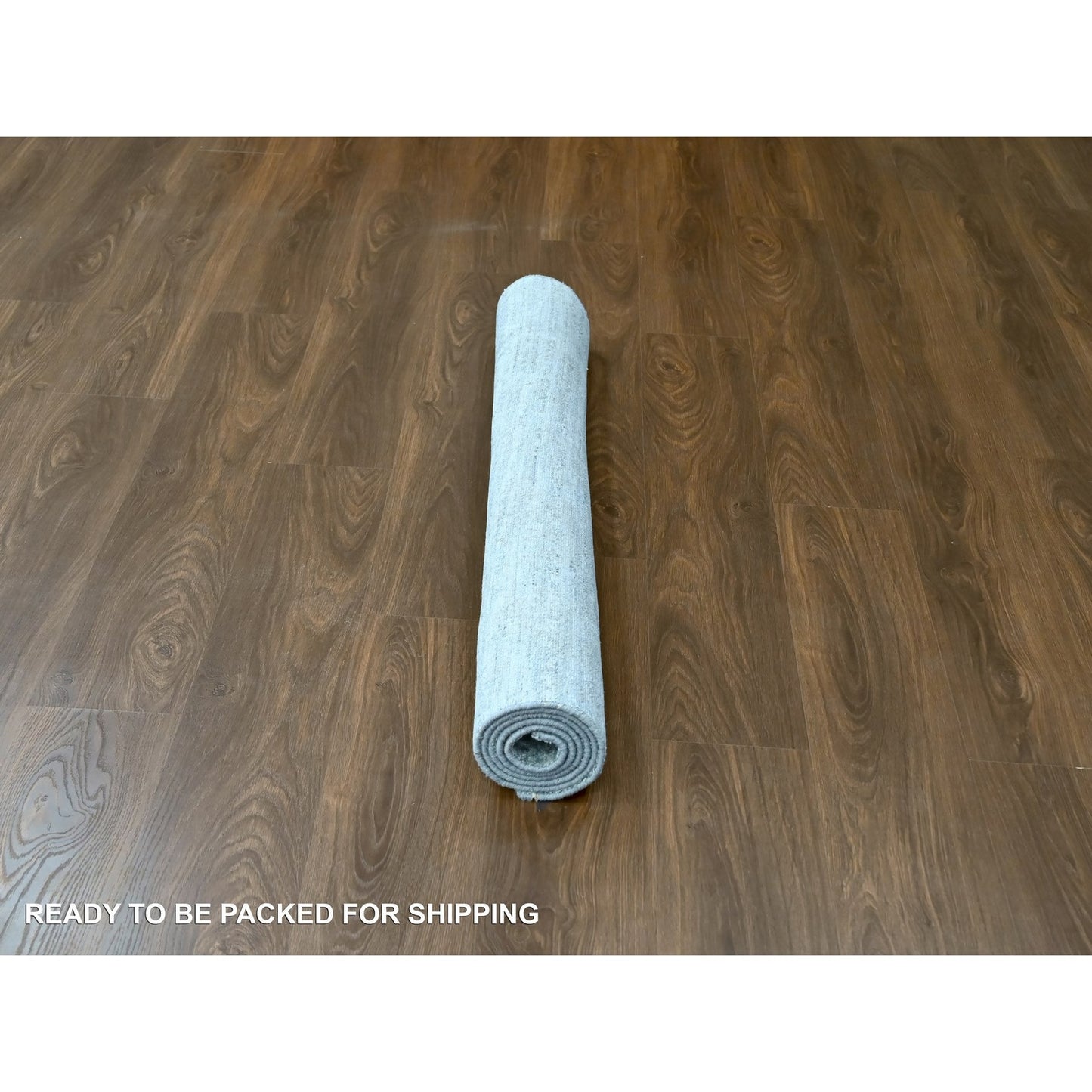 4'2"X6' Mist Gray Wool And Plant Based Silk Hand Loomed Modern Design Rug