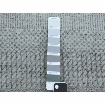 2'6"X10' Gray Hand Knotted Modern Grass Design Wool And Silk Runner Rug